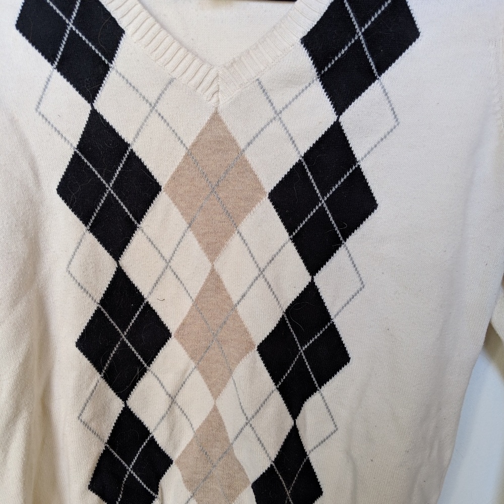 Sweater - Picture 3 of 3